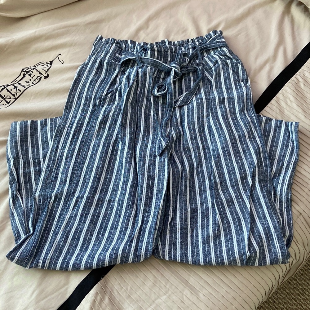 Comfy light blue pants. Size- Xs Brand- Nox Rose.